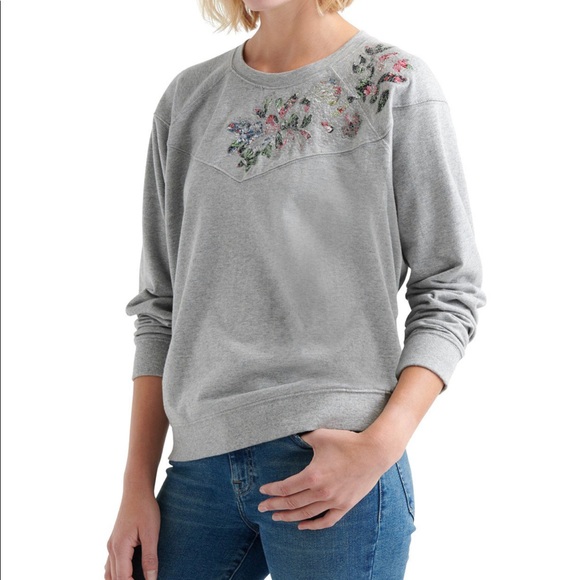 100% Cotton Lucky Brand Sweatshirt - Picture 3 of 11